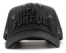 Barbas Hats x Rich The Kid “Rich Forever” vista 1